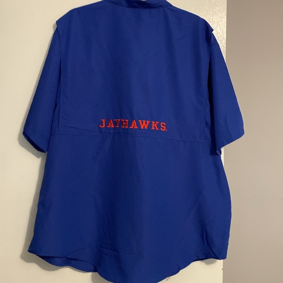 Pro Edge by Knights Apparel Men’s Jayhawks Short Sleeve Button Down Shirt - Picture 4 of 10